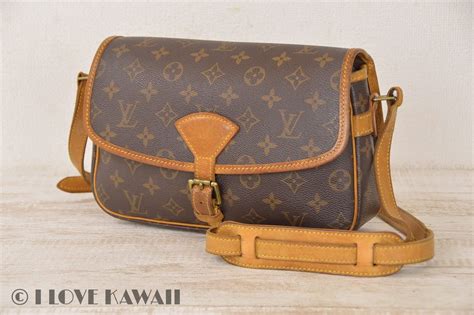 Rare Classic Louis Vuitton Monogram Sologne M42250 Bag 